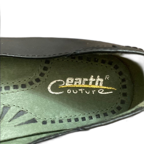 Earth Couture Alena Black Leather Platform Flats Comfort Casual Shoes - Picture 2 of 9